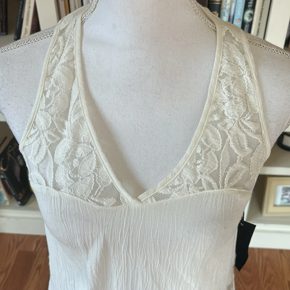 NWT Chloe K Ivory White V-Neck Sleeveless Lace‎ Tank Blouse Size XS
